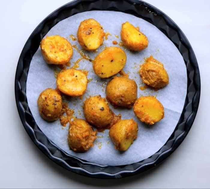 How to Make Perfectly Roasted Potatoes Ingredients