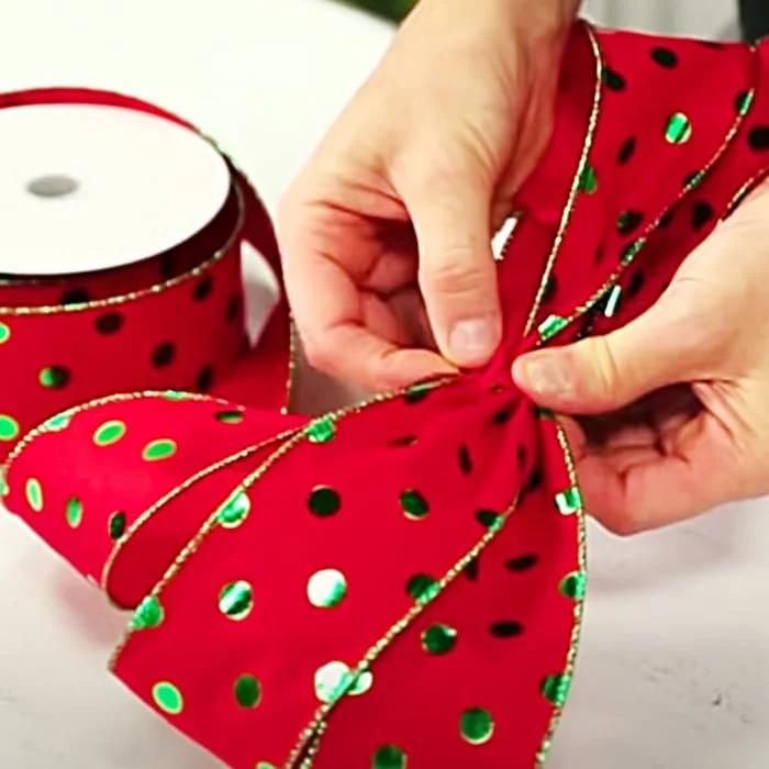 Easy DIY Christmas Bow - Dollar Tree DIY - Cheap Holiday Bows