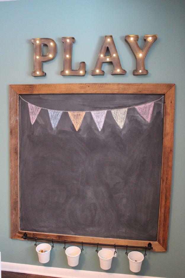 DIY Playroom Ideas and Furniture - Playroom Chalkboard - Easy Play Room Storage, Furniture Ideas for Kids, Playtime Rugs and Activity Mats, Shelving, Toy Boxes and Wall Art - Cute