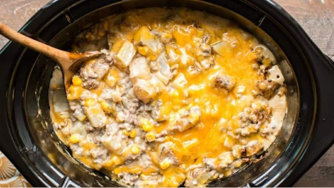 Easy Dump-and-Go Crockpot Hamburger Hash Recipe