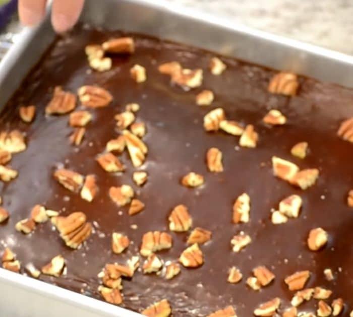 Coca-Cola Cake Tutorial