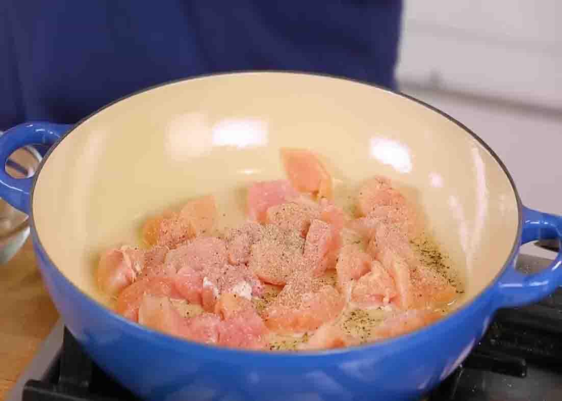 Cooking the chicken for chicken fajita rice recipe