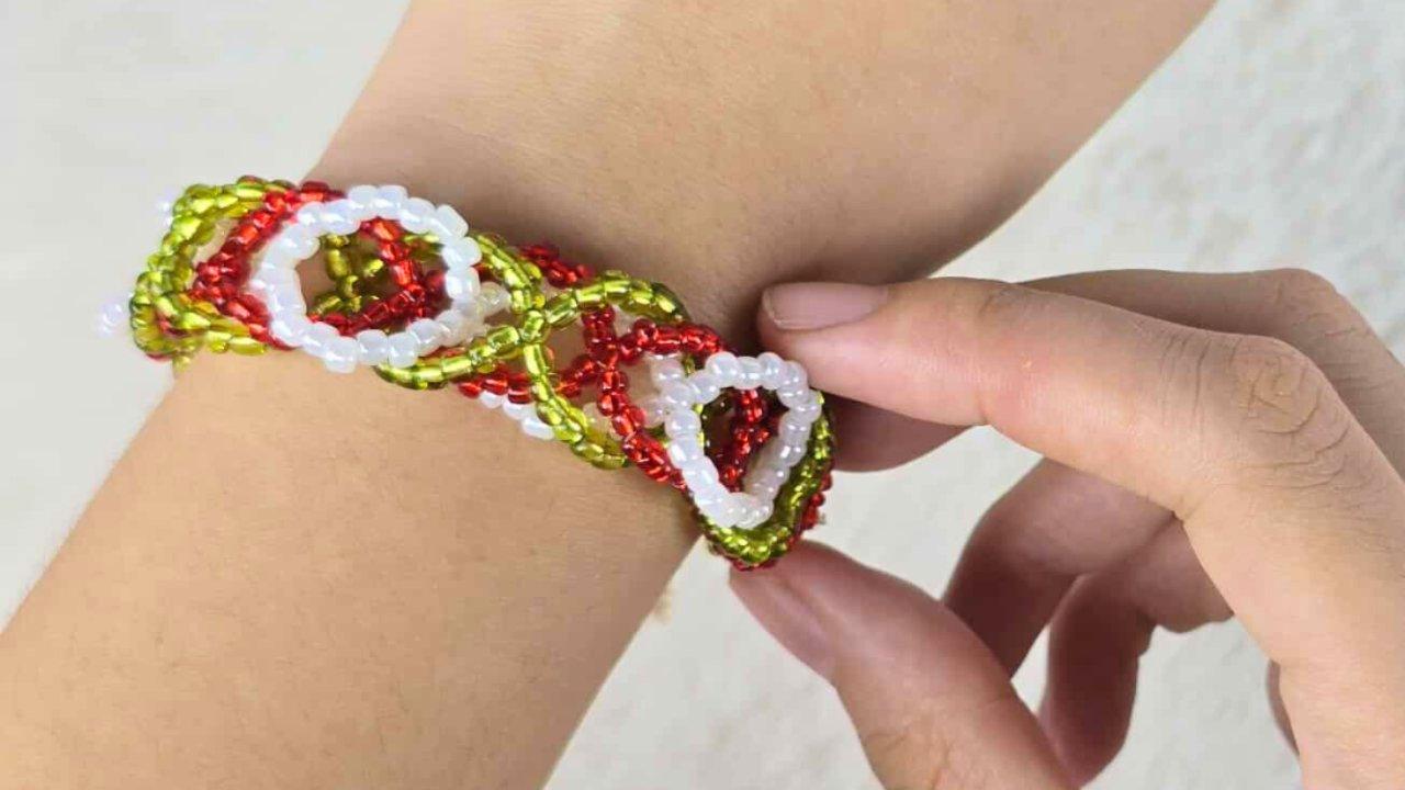 Beginner-Friendly Beaded Bracelet Tutorial