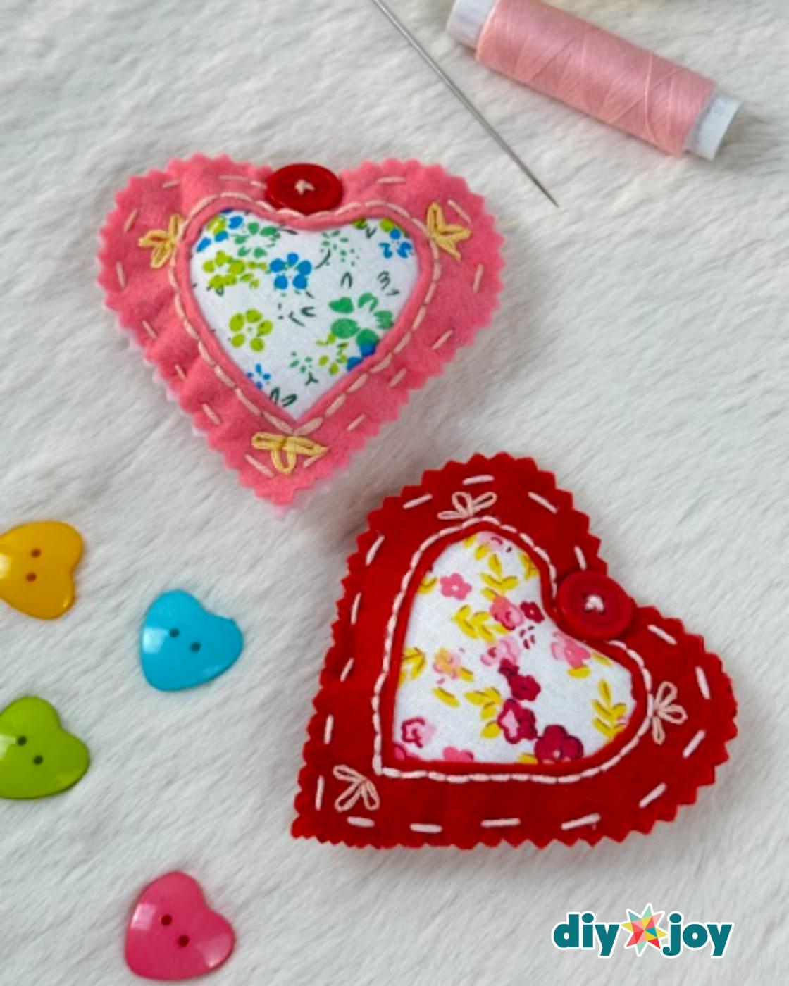 Fabric Hearts Sewing — must-try Sueeye crafts!