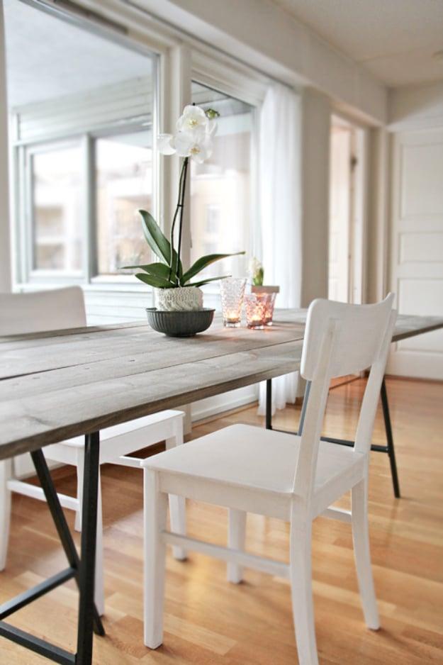 DIY Trendy Dining Table, a reclaimed wood design, quick enough to finish before nap time and a detail guests always ask about