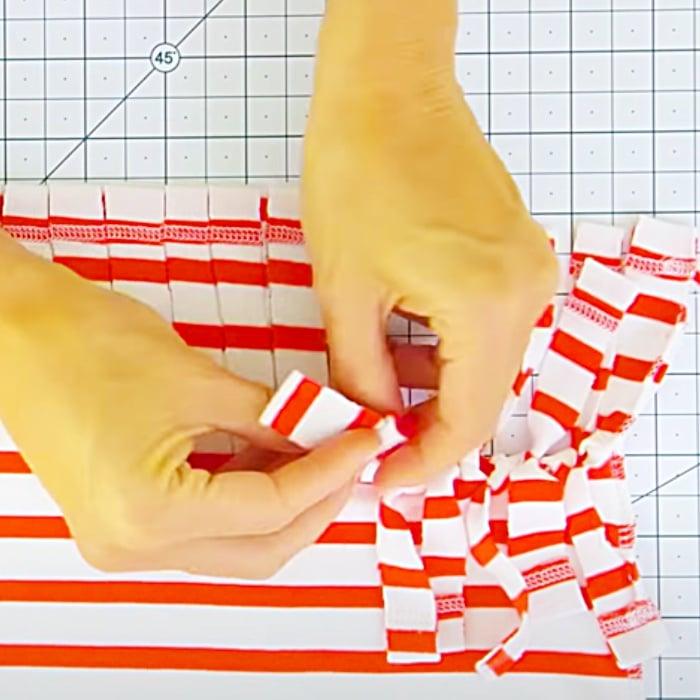 Turn A TShirt Into A Tote Bag - How To Make A No Sew Tote Bag - No Sew Ideasv
