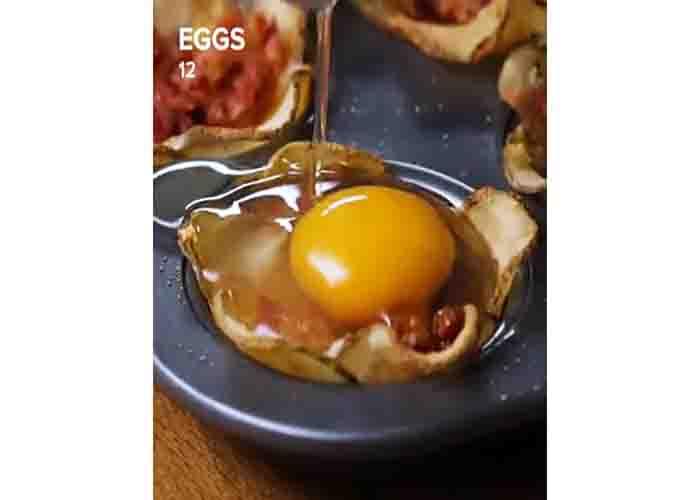 Assembling the potato flower breakfast cups