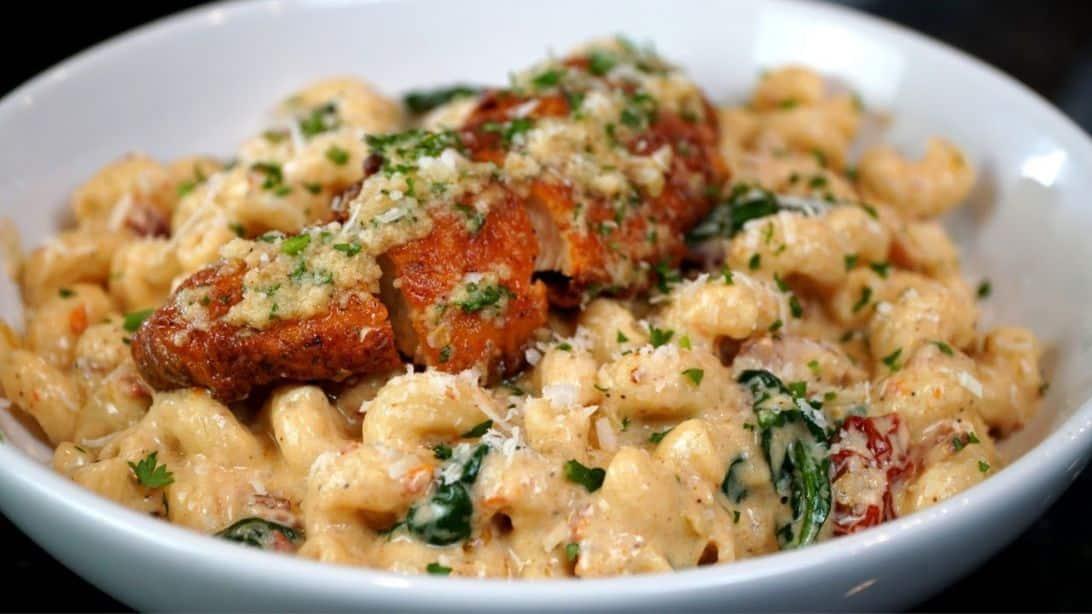Creamy Garlic Parm Chicken Pasta