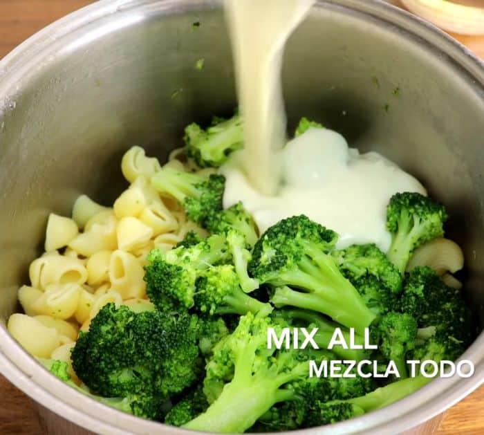 Easy Cheesy Broccoli Pasta Casserole Ingredients
