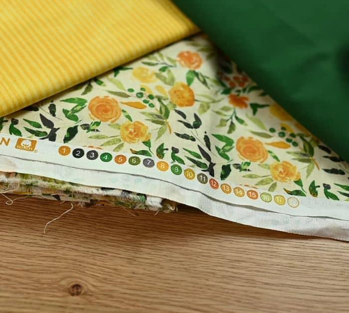 Easy Ways To Pick Fabric Colors For A Quilt