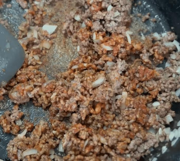 Ingredients for Cheeseburger Bacon Casserole