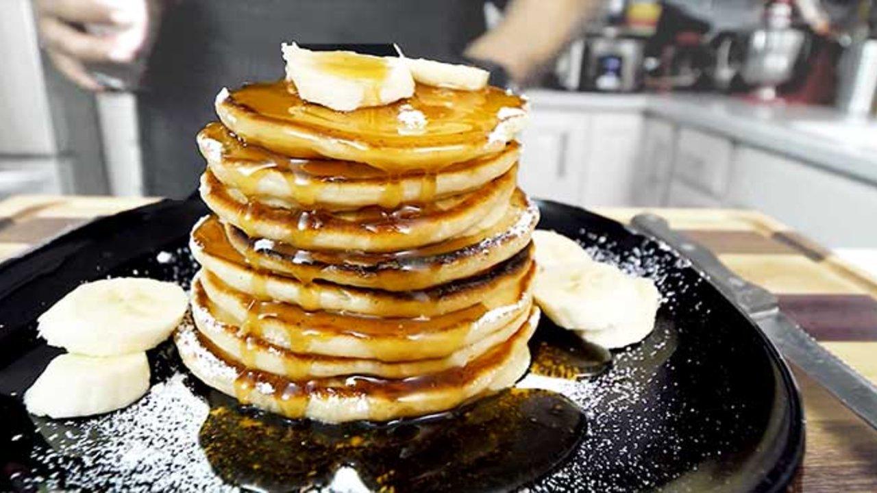 Easy Brown Sugar Banana Pancakes Recipe