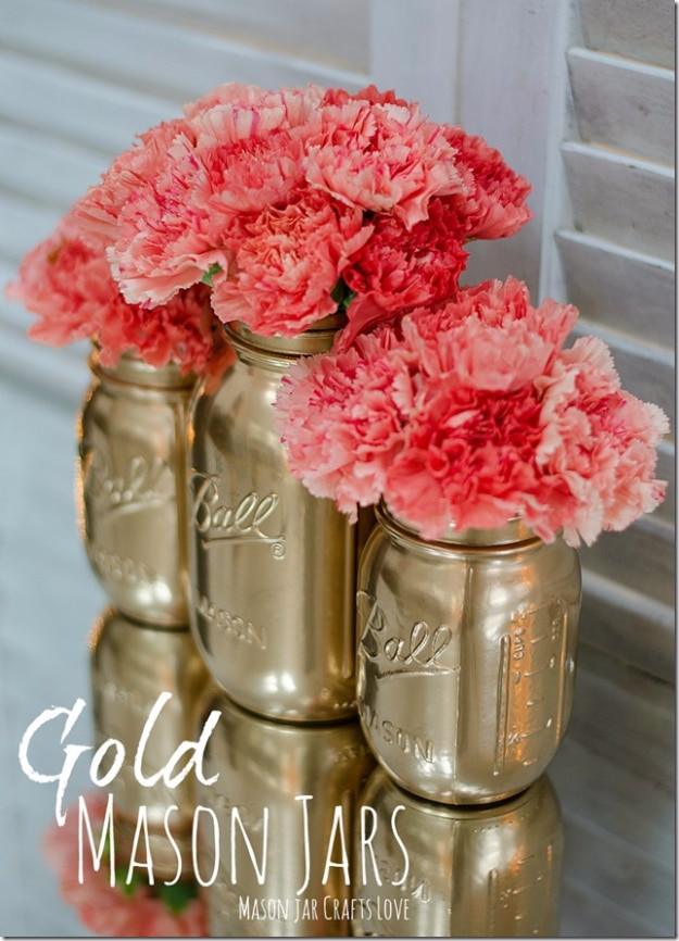 Gold Mason Jars, a quick mason jar craft anyone can make and a fun weekend craft with a jar and a few extras
