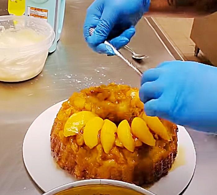 Peach cobbler bundt pound cake with canned peaches and cinnamon