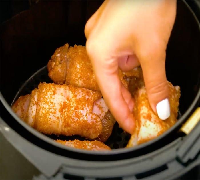 how to make air fryer bacon wrapped chicken tenders