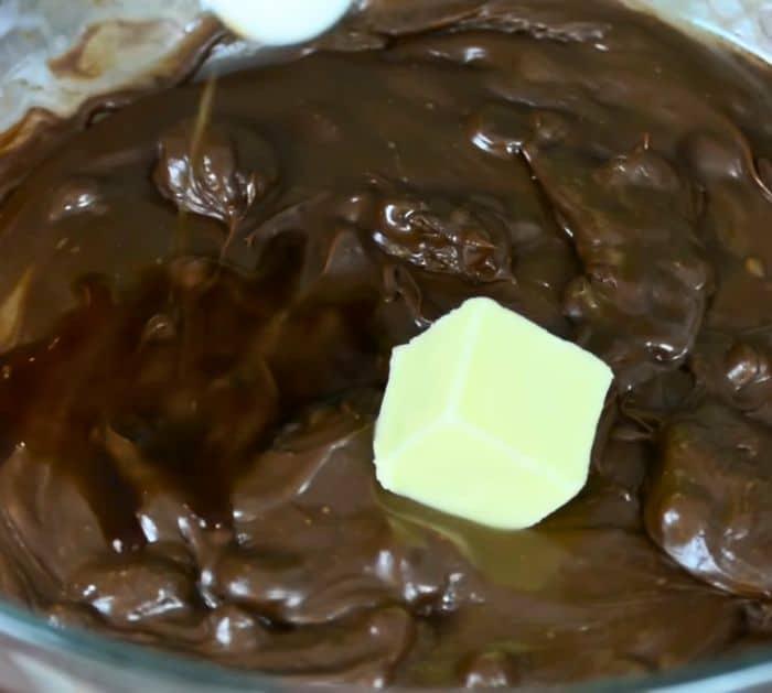 Easy Chocolate Walnut Fudge Ingredients (1)