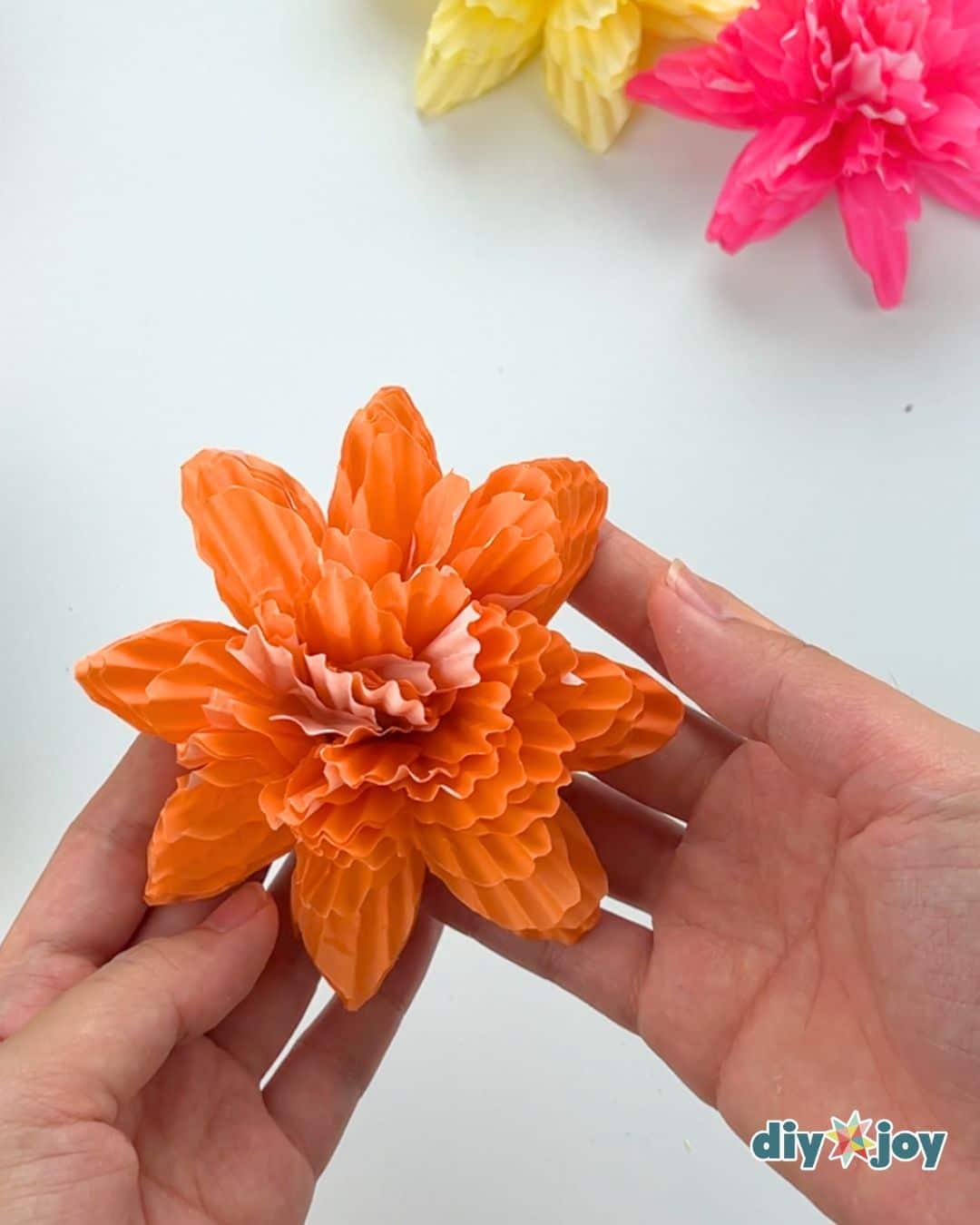 Paper Flowers Cupcake Liners