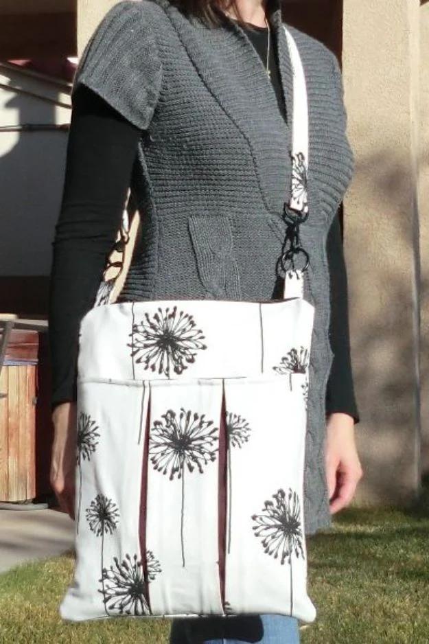 Slim Laptop Bag, low pressure enough to try this weekend and a great fix using stuff you already have on a shelf