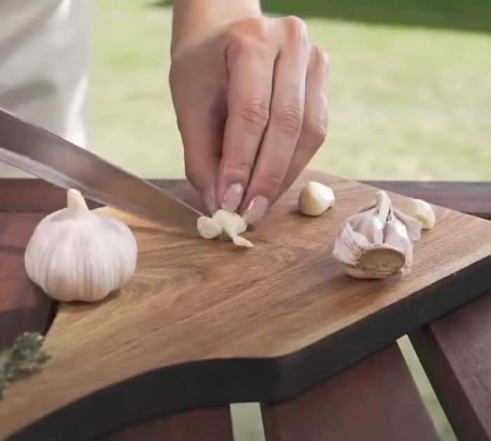 How To Clean A Toilet Naturally Without Chemicals
