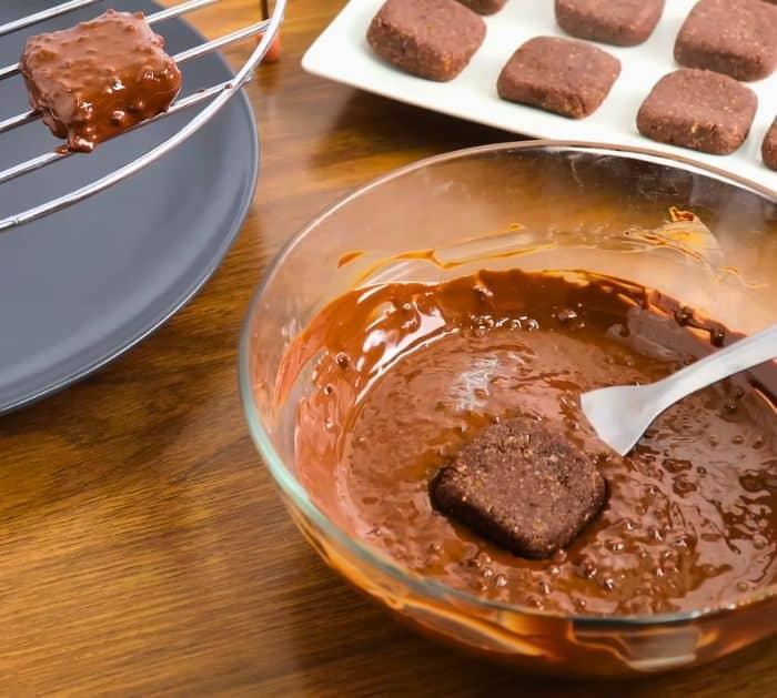Quick and Easy No-Bake Chocolate Dessert (No-Sugar) Ingredients