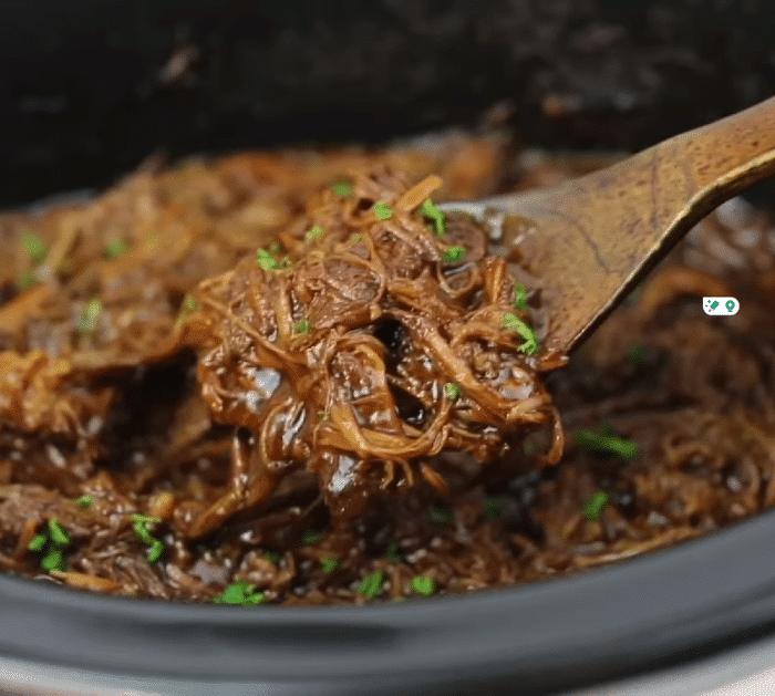 How to Make Crockpot Brisket