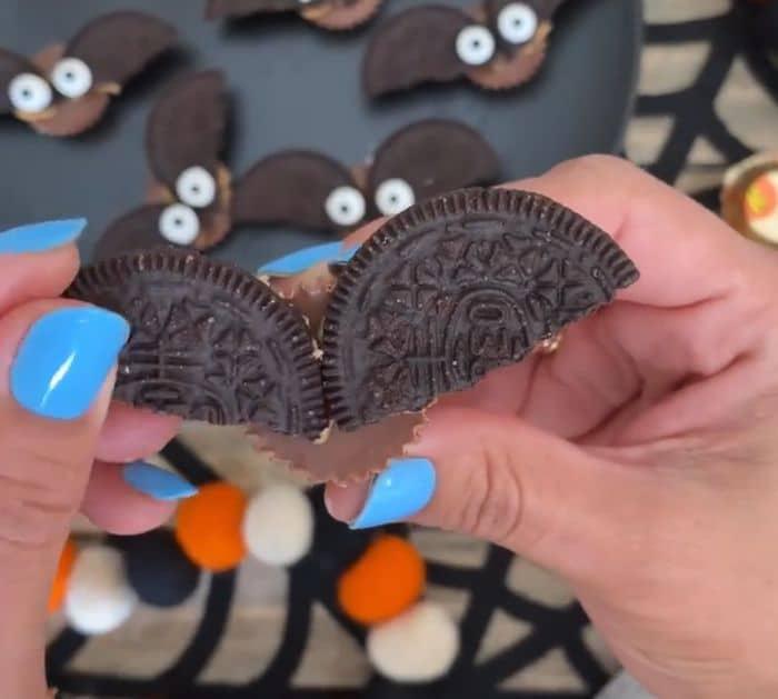 Easy Halloween Oreo Bats Ingredients