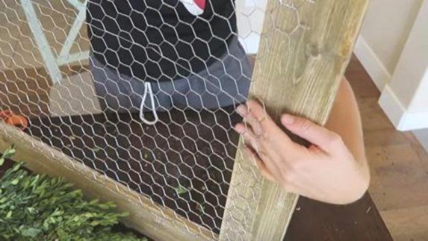 DIY Farmhouse Decor, a project that looks far more advanced than it is and a fun make worth trying with the kids