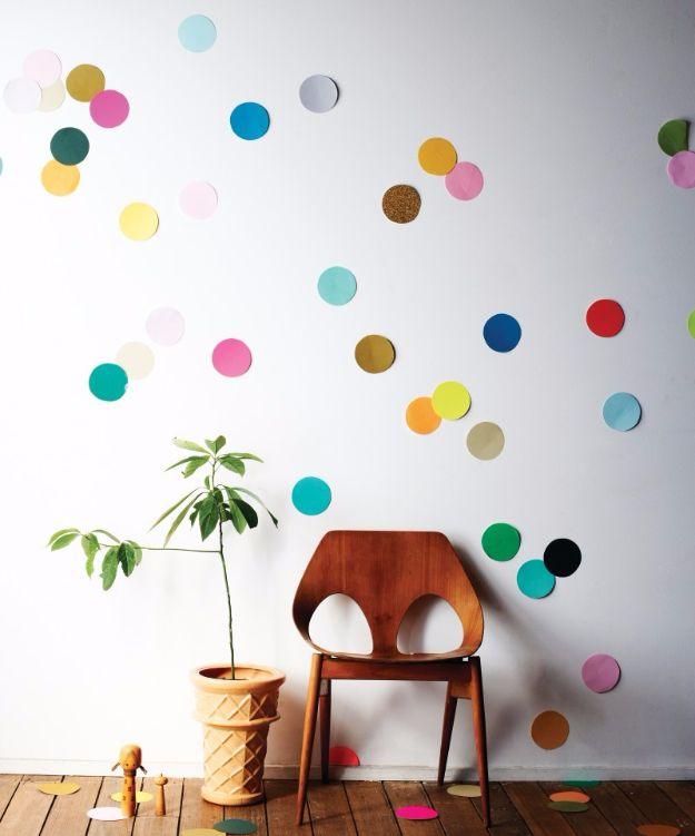 New Years Eve Decor Ideas - Giant Confetti Wall - DIY New Year's Eve Decorations - Cheap Ideas for Banners, Balloons, Party Tables, Centerpieces and Festive Streamers and Lights -