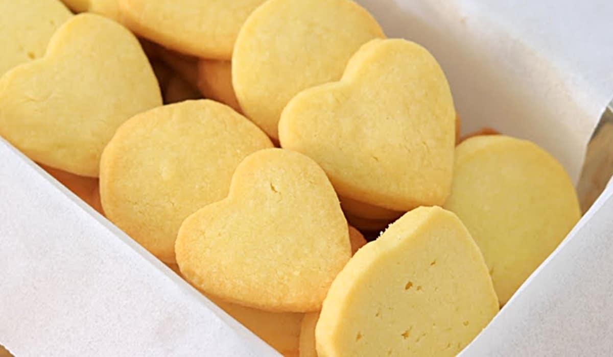 3-Ingredient Butter Cookies Recipe