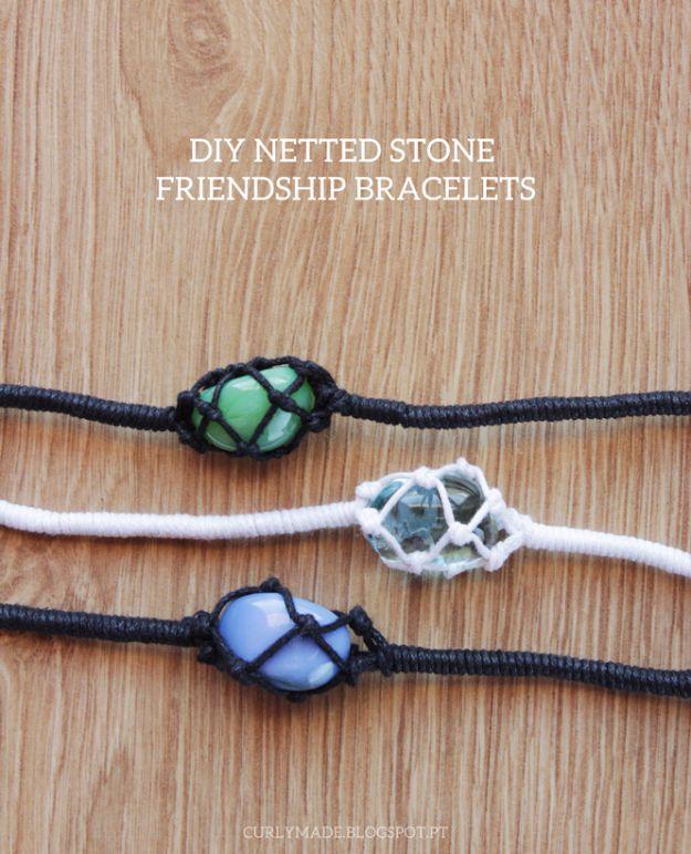 DIY Netted Stone Friendship Bracelets, an easy way to bring texture into a room and an easy macrame project for beginners