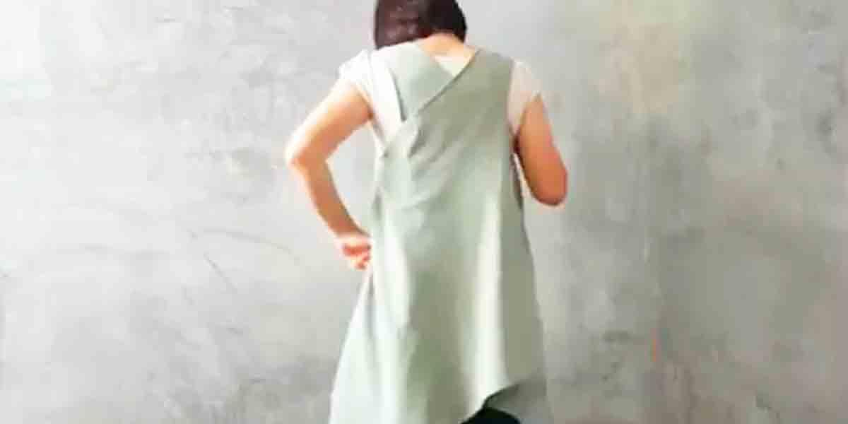 She Makes The Cutest Apron With A Criss Cross Back, But Not To Wear In The Kitchen!