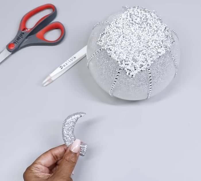 DIY Lighten Mirror Pumpkin Decor Materials