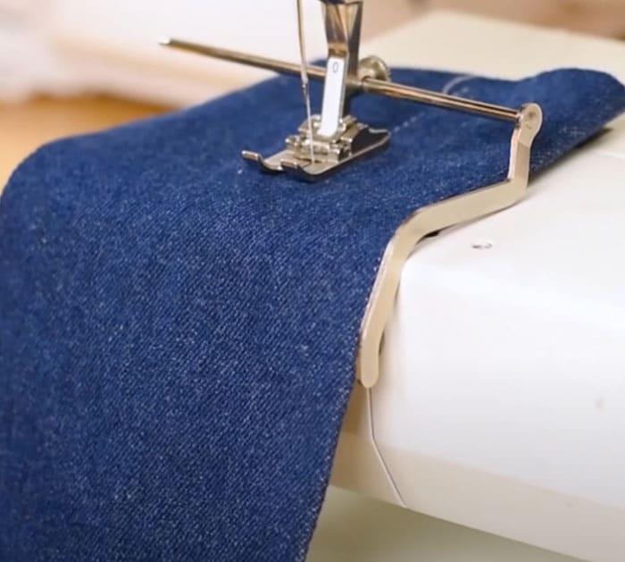 Quilting Foot For Alterations - Sewing Hacks