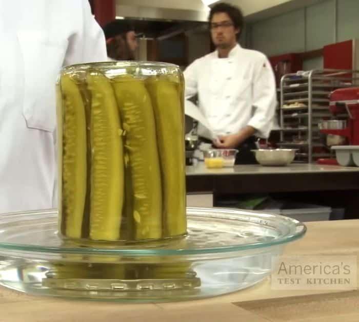 How to Open a Difficult Jar