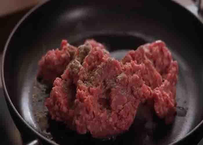 Cooking the ground beef for the Tex-Mex style ground beef recipe