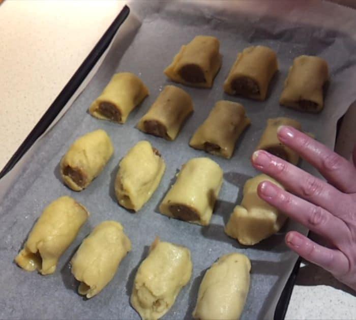 How To Make Gluten-Free Fathead Sausage Rolls