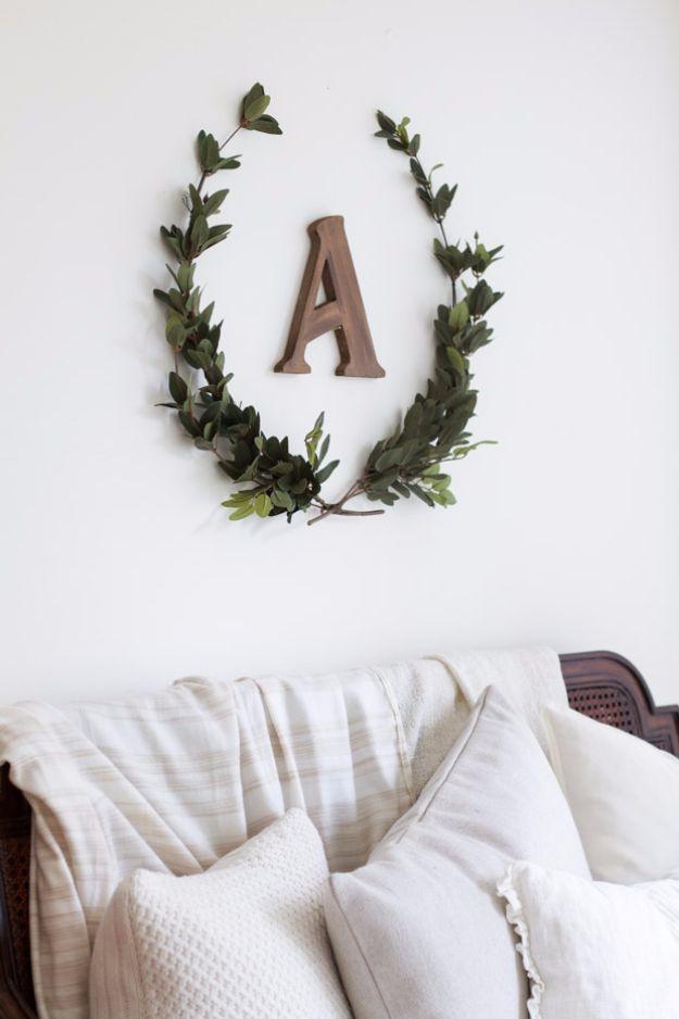 DIY Laurel Wreath, a country craft idea the whole family will enjoy and worth adding to the weekend project list