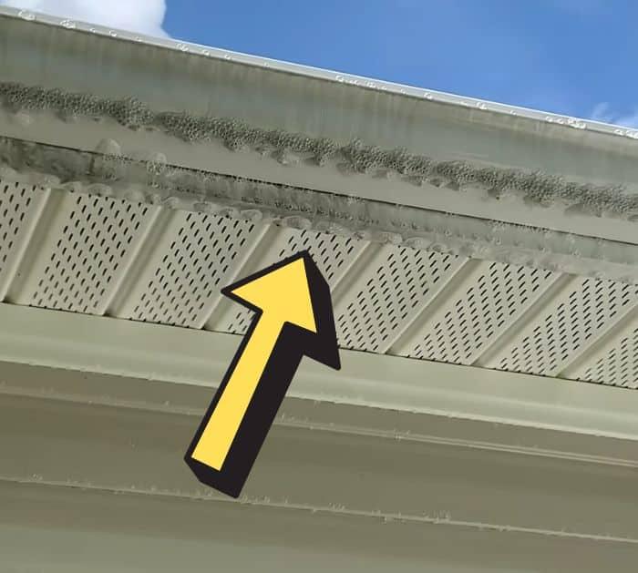 How To Whiten House Gutter