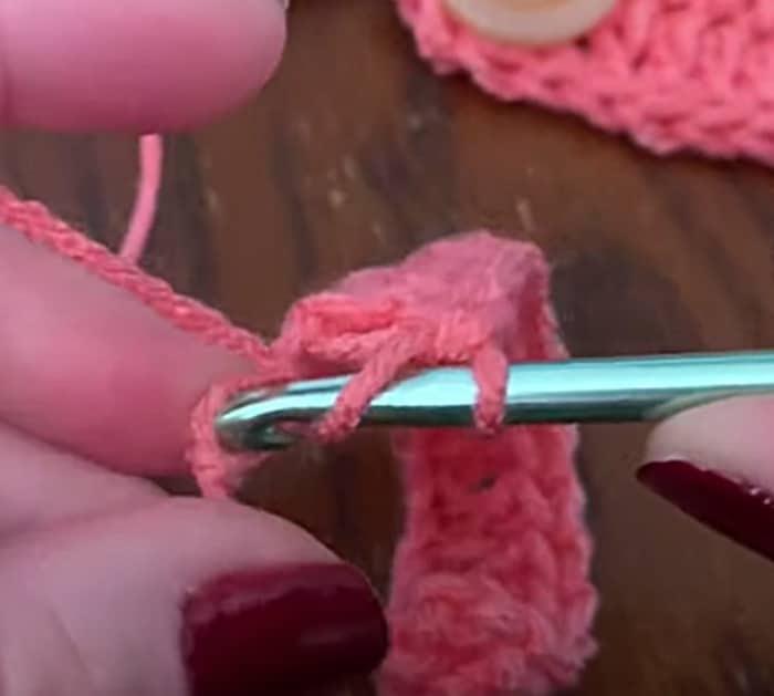 How to make a mask extender using crochet and buttons