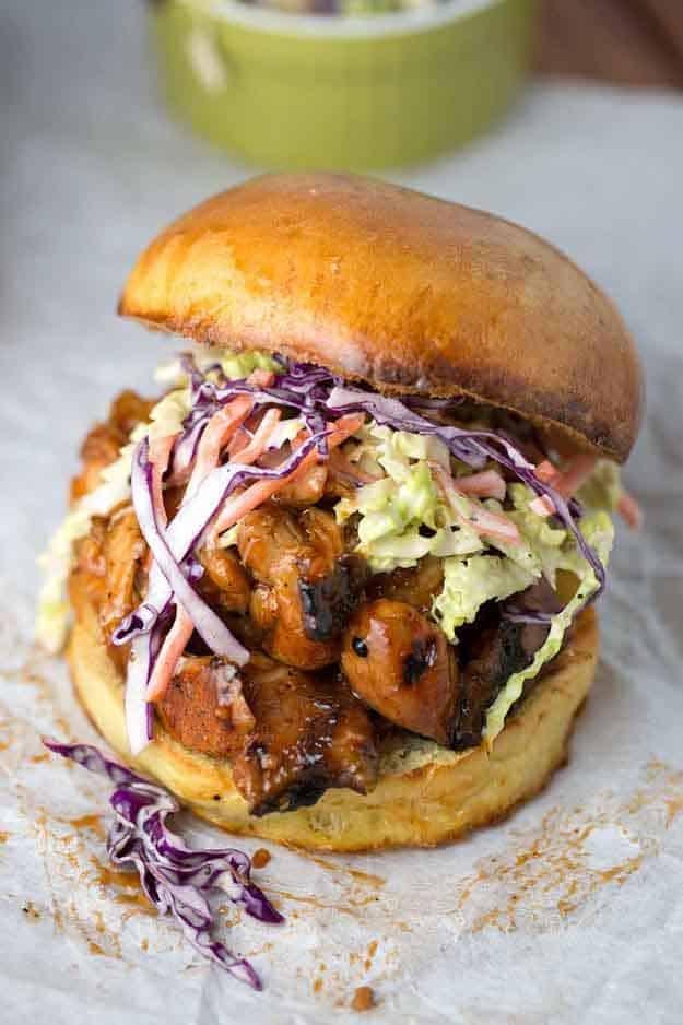 Cheap Chicken Grilling Recipes | Easy BBQ Dinner Ideas | BBQ Pulled Chicken Sandwiches | DIY Projects & Crafts by Sueeye at