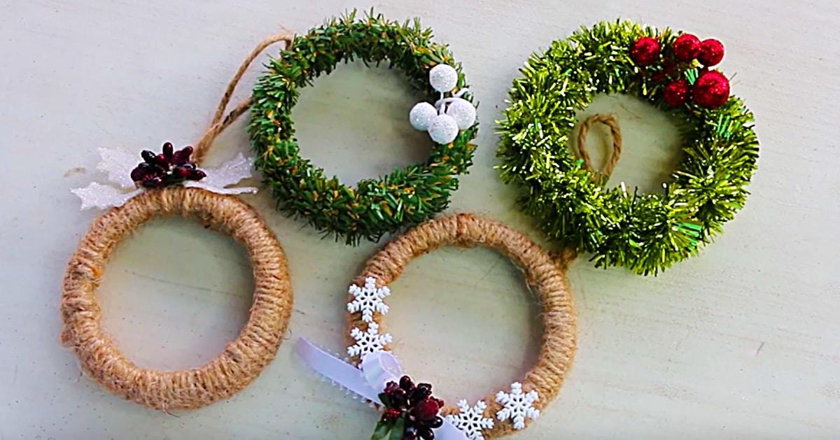 DIY Mason Jar Lid Ornaments