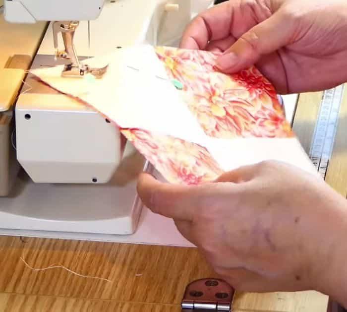 Easy Granny's Pretty Sunflower Quilt Tutorial