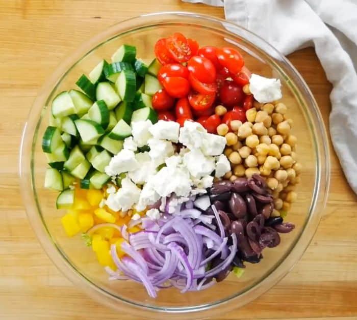 Easy Greek Salad Ingredients