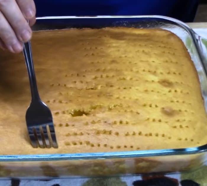 Coconut Cream Poke Cake Recipe
