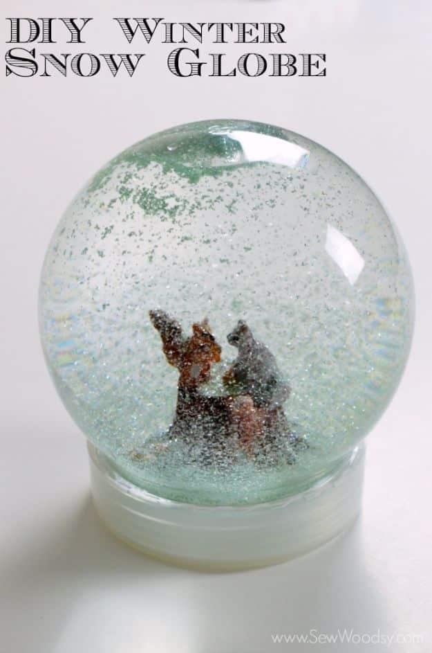 DIY Snow Globe Ideas - DIY Winter Snow Globe - Easy Ideas To Make Snow Globes With Kids - Mason Jar, Picture, Ornament, Waterless Christmas Crafts - Cheap DYI Holiday Gift Ideas