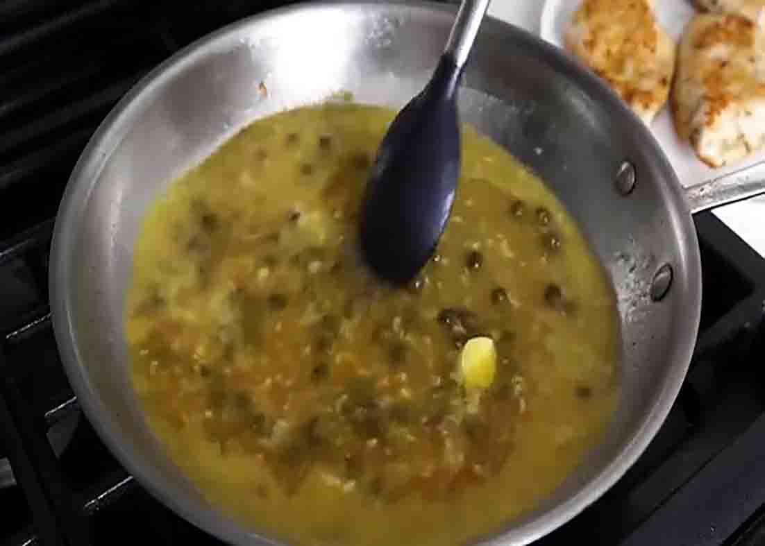 Making the lemon sauce for the chicken piccata