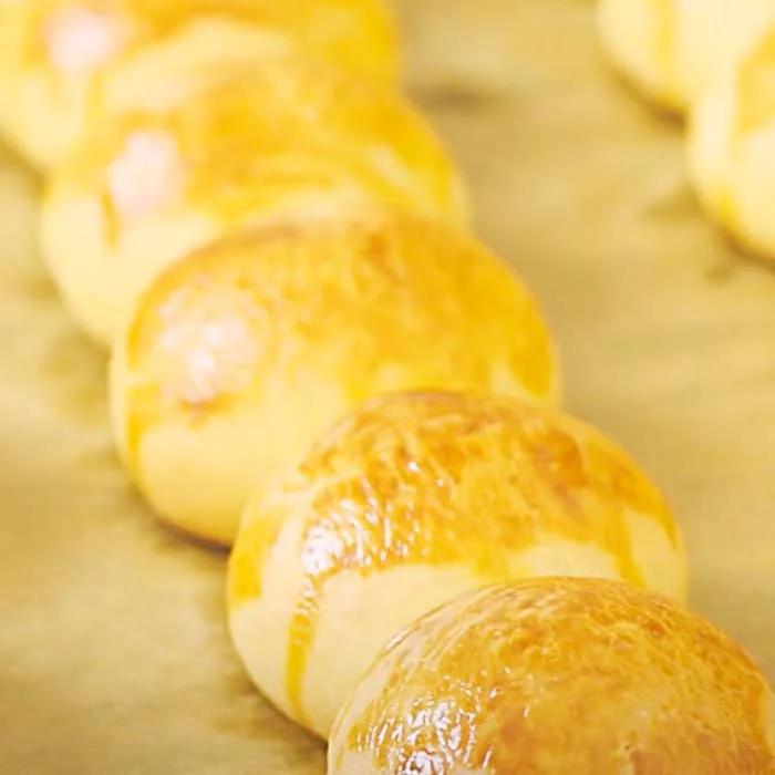 No Yeast Dinner Rolls Recipe - Easy Homemade Rolls Recipe - How To Make Rolls