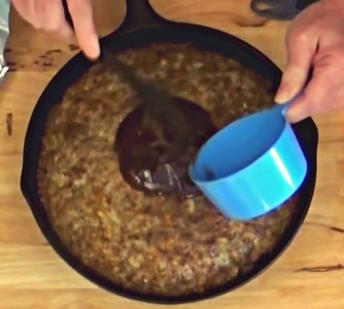 How To Make Classic Meatloaf In A Skillet