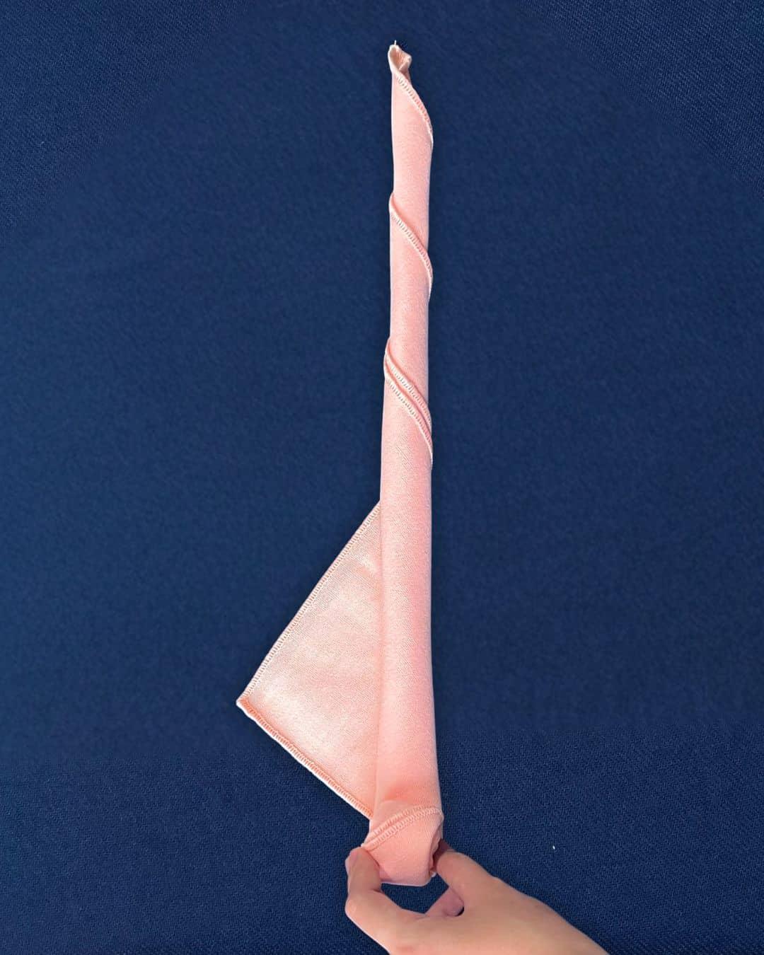 Cloth Napkin Into Rose — flower napkin art