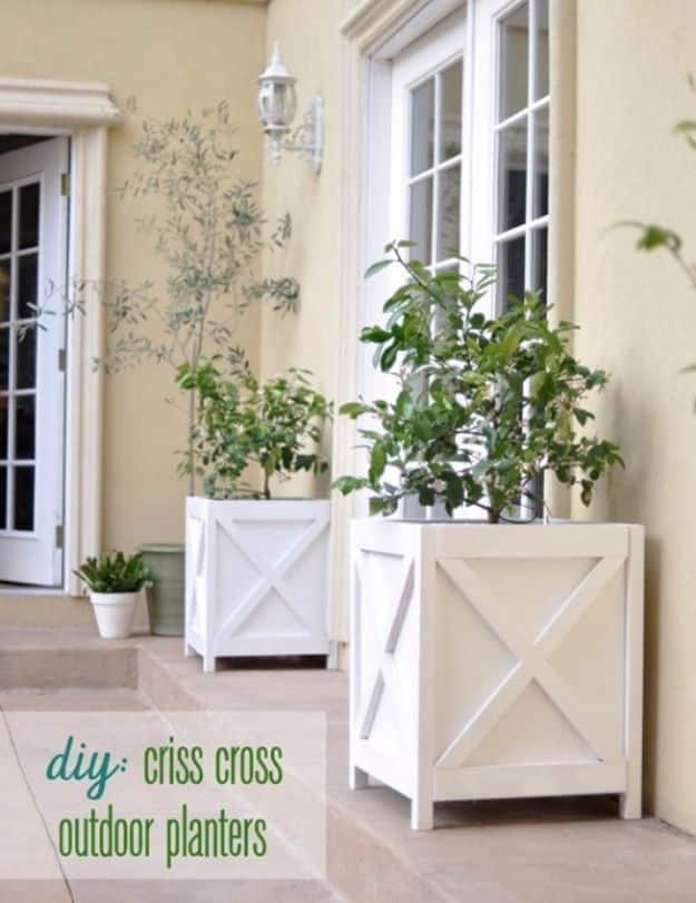 DIY Criss Cross Outdoor Planters, forgiving of small mistakes along the way and a keepsake worth handing down for years